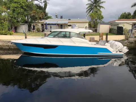 2021 Tiara Yachts 43 LE, photo 1 in Fort Lauderdale, FL