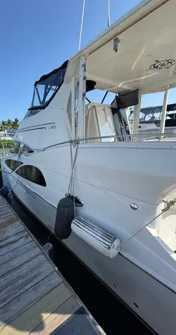 2005 Carver 41 Cockpit Motor Yacht, photo 1 in Stuart, FL