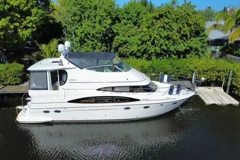 2004 Carver 466 Motor Yacht, photo 1 in Stuart, FL