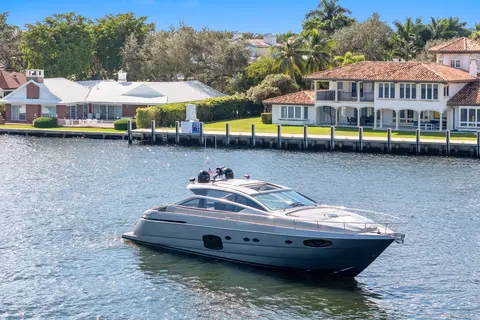 2016 Pershing 62, photo 1 in Fort Lauderdale, FL