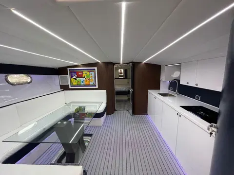 1984 Magnum Marine, photo 1 in Fort Lauderdale, FL