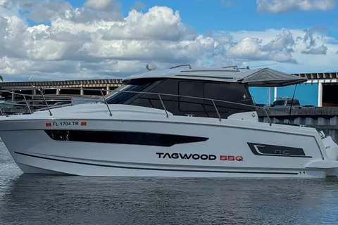 2023 Jeanneau NC 895, photo 1 in Fort Lauderdale, FL
