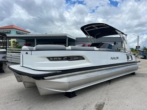 2026 Avalon 2785 Excalibur LTD Windshield Quad Lounger, Tri toon, Mercury 400hp V-10, photo 1 in Cape Coral, FL