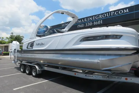 2027 Avalon 2027 Avalon 2785 Excalibur Carbon Tritoon - Twin Mercury 400s - Joystick, photo 1 in Sarasota, FL