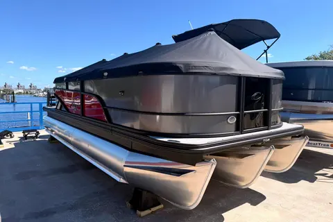 2027 Crest Conquest 215 SLC, photo 1 in Sanford, FL