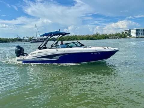 2023 Monterey M 65, photo 1 in Fort Myers, beach, FL