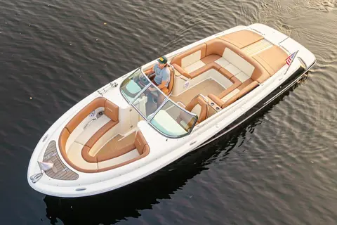 2018 Chris-Craft Launch 27, photo 1 in Boca Raton, FL