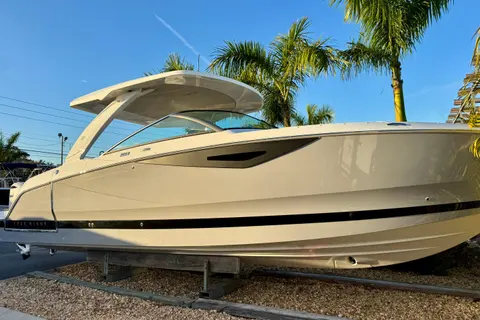 2026 Four Winns H33 OB, photo 1 in Palm Harbor, FL