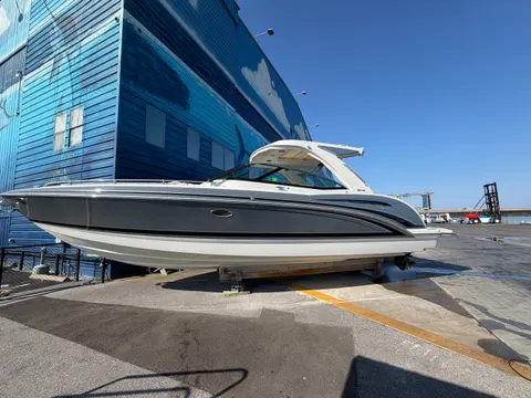 2023 Formula 350 Crossover Bowrider, photo 1 in Destin, FL