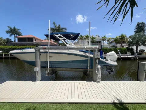 2021 Sea Ray SDX 270, photo 1 in Marco Island, FL