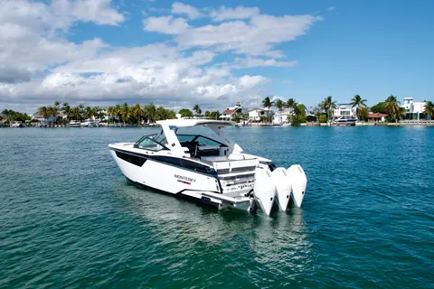 2019 Monterey 385SE Super Express, photo 1 in Miami Beach, FL