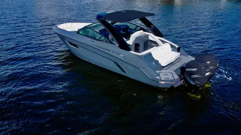 2021 Cruisers Yachts 338 Outboard, photo 1 in Miami Beach, FL