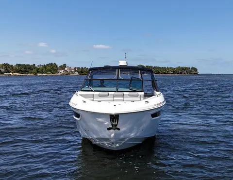 2020 Cruisers Yachts 38 GLS OB, photo 1 in Coral Gables, FL