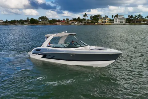 2023 Formula 290 Bowrider, photo 1 in St Petersburg, FL