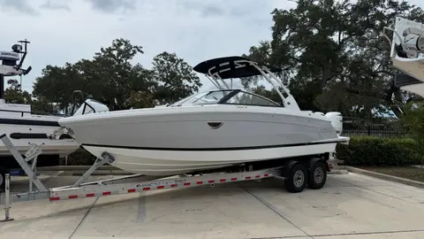 2026 Cobalt R8 Outboard, photo 1 in Clearwater, FL