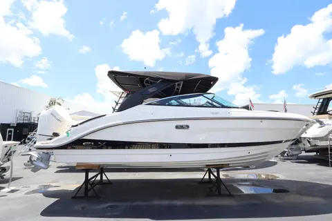 2027 Sea Ray SLX 260 Outboard, photo 1 in Naples, FL