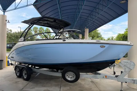 2026 Yamaha Boats 252SD, photo 1 in Deerfield Beach, FL