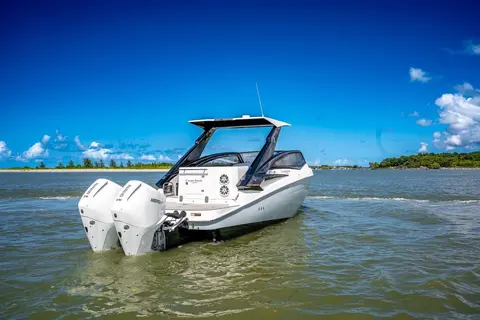 2024 L'acqua Royale LR280 GRAN CABRIO, photo 1 in Dania Beach, FL