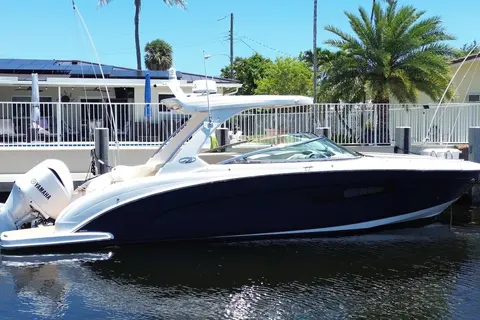2019 Regal 33 OBX, photo 1 in Pompano Beach, FL