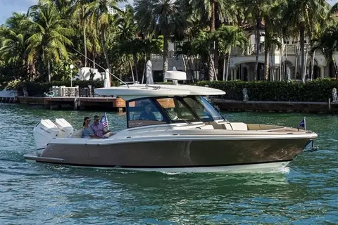 2026 Chris-Craft Calypso 32, photo 1 in Key Largo, FL