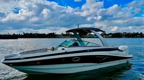 2023 Crownline 285 XS, photo 1 in Miami, FL