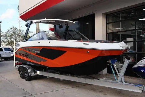2026 Scarab 285 LX, photo 1 in Hobe Sound, FL