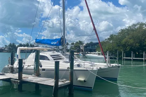 2003 Leopard 38, photo 1 in Key Biscayne, FL