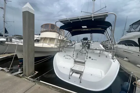 2007 Hunter 41 Deck Salon, photo 1 in Daytona Beach, FL