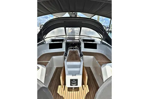 2020 Hanse 458, photo 1 in Tampa, FL