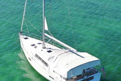 2013 Beneteau Oceanis 45, photo 1 in Key Biscayne, FL