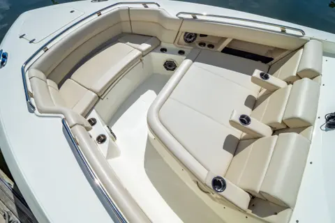 2019 Boston Whaler 350 Realm, photo 1 in Dania Beach, FL
