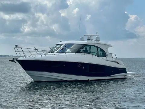 2016 Cruisers Yachts 45 Cantius, photo 1 in Destin, FL