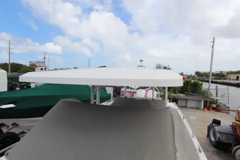 2018 Axopar 37 Sun-Top, photo 1 in Miami, FL