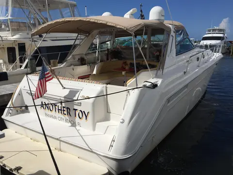 1997 Sea Ray 500 Sundancer, photo 1 in Panama City Beach, FL