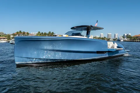2025 Solaris Power 44 Open, photo 1 in Fort Lauderdale, FL