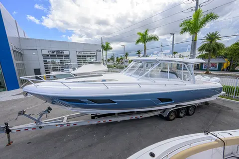2022 Intrepid 409 Valor, photo 1 in Riviera Beach, FL
