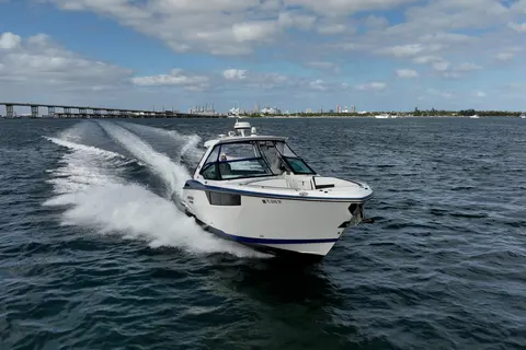 2021 Monterey 378SE Super Express, photo 1 in Key Biscayne, FL