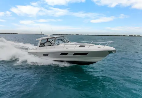 2024 Intrepid 477 Evolution, photo 1 in Dania, FL