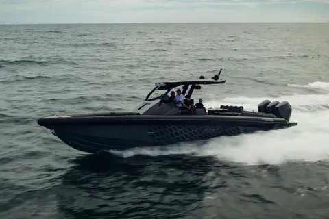 2024 Skipper 42 Carbon Edition, photo 1 in Fort Lauderdale, FL