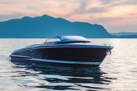 2027 Riva Iseo Super, photo 1 in Shipyard, FL