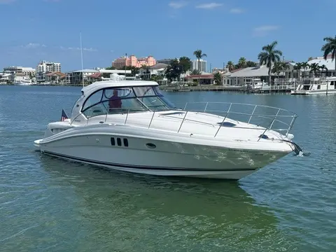 2007 Sea Ray 40 Sundancer, photo 1 in Clearwater Beach, FL
