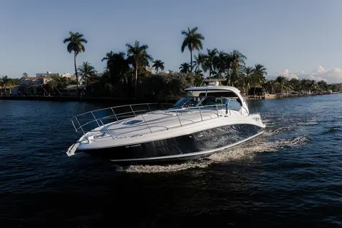 2008 Sea Ray 44 Sundancer, photo 1 in Lauderdale-by-the-Sea, FL