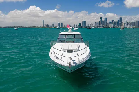 2009 Sea Ray 40 Sundancer, photo 1 in Miami, FL