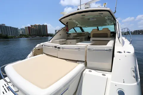 2013 Sea Ray 410 Sundancer, photo 1 in Miami, FL