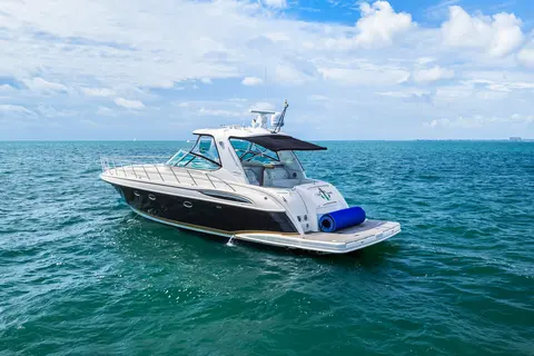 2005 Formula 48 Yacht, photo 1 in Miami, FL