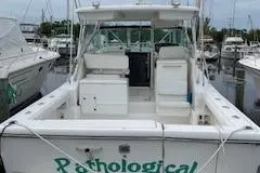 2000 Pursuit 3400 Express, photo 1 in Fort Lauderdale, FL