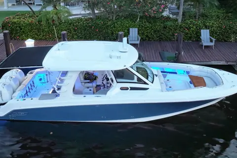 2021 Boston Whaler 350 Realm, photo 1 in Fort Lauderdale, FL