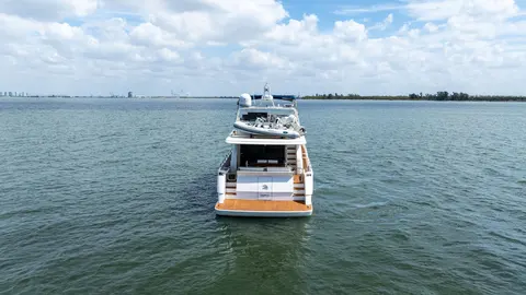 2009 Uniesse 65 Motor Yacht, photo 1 in Tampa, FL
