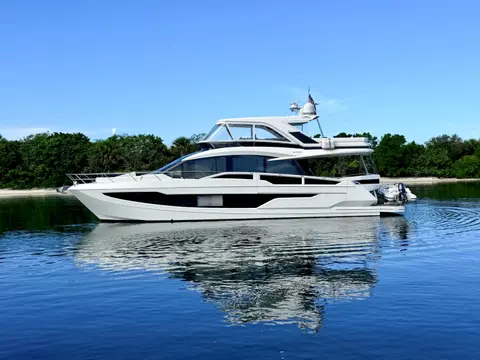 2019 Galeon 640 Fly, photo 1 in Jupiter, FL