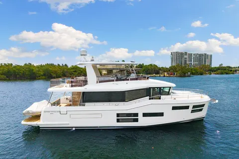 2022 Beneteau Grand Trawler 62, photo 1 in Fort Lauderdale, FL
